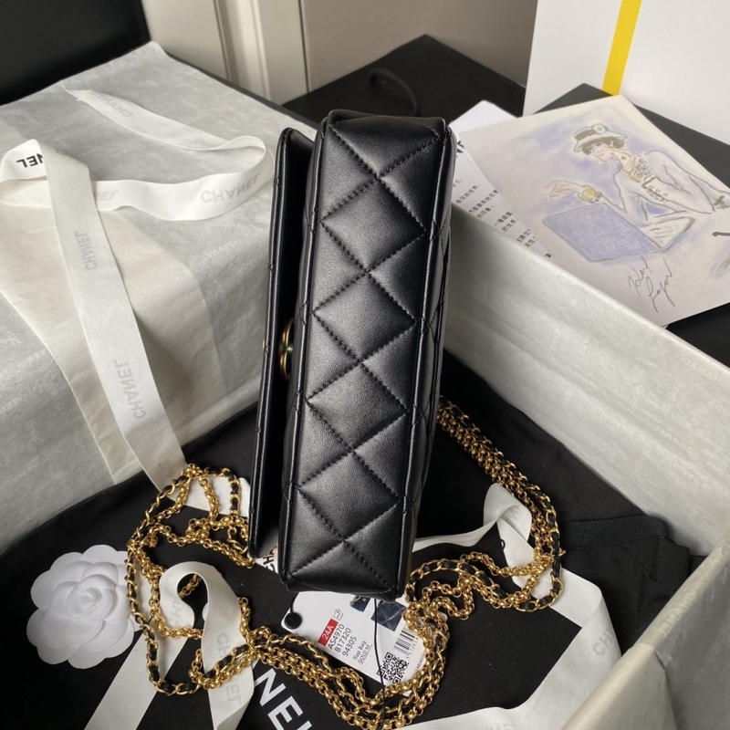 Chanel 19 Bags